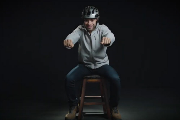 The sound of clean: motorcycle